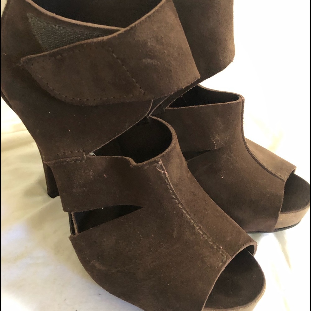 Pedro Garcia heels in very good condition!